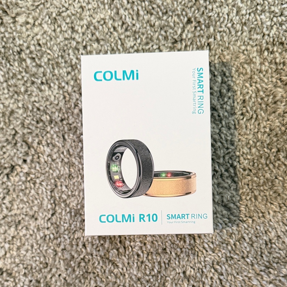 COLMi R10 Smart Ring in Black and Gold